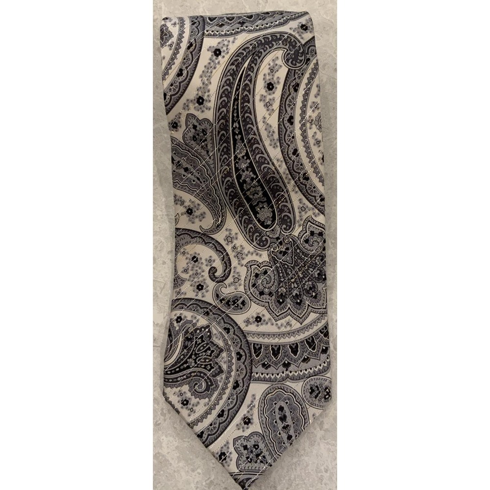 Goffrey Beene Men's Tie 4"x58" Cream Grey And Silver Paisley 90% Silk 10 % Poly
